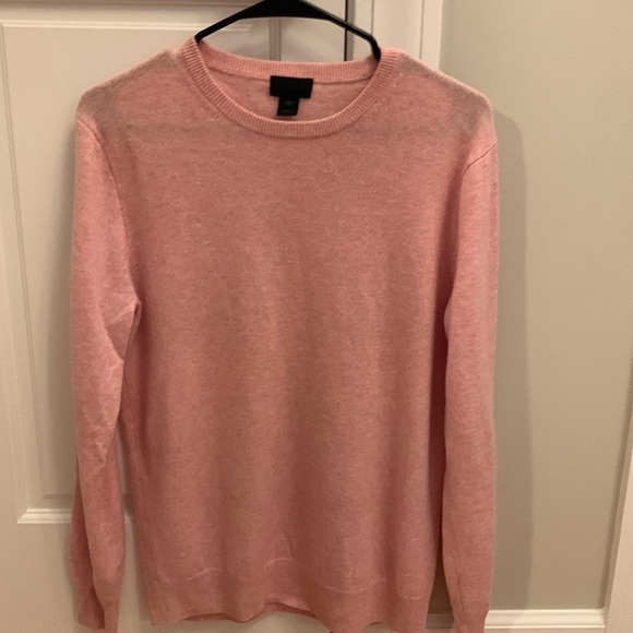 Relaxed Boyfriend Fit Crew Neck Sweater in Pink